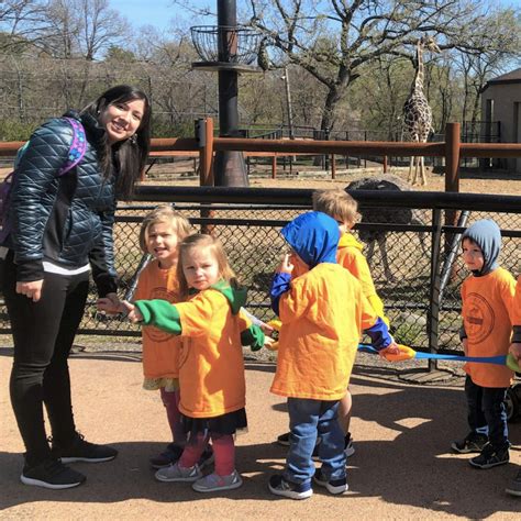 “We are so grateful to have a Spanish immersion school close to home. Without JUMP, I don’t know where we would be,” explains Laura Palescandolo, mom of 6-year-old Marius who currently attends JUMP Immersion School in Summit, NJ.” 